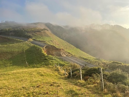 Manukau Heads road